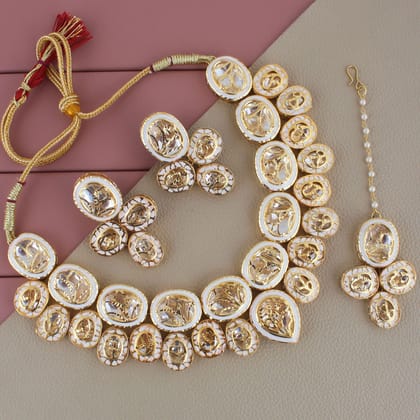 LUCKY JEWELLERY Back Meenakari 18k Gold Plated White Color Tika Earring Combo Uncut Big Faux Kundan Choker Necklace set (1485-J5SK-1815-W)