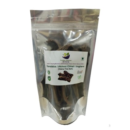 Kunjika Jadibooti Organic Akhrot Chaal | Dandasa | Datoon - Juglans - Walnut Tree Peel (50 GM)