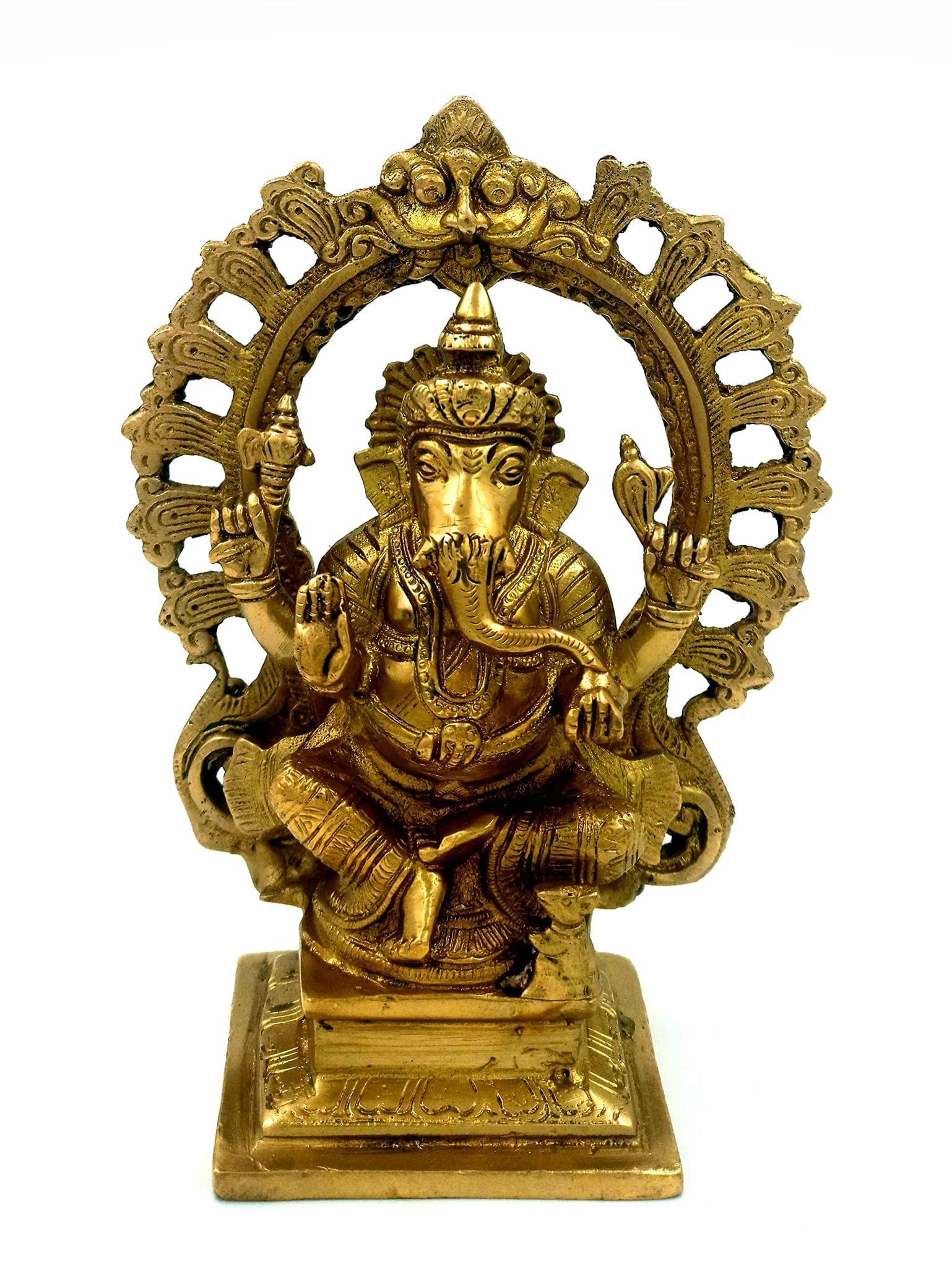 Arihant Craft� Hindu God Ganesha Idol Ganpati Statue Sculpture Hand Craft Showpiece � 19.5 cm (Brass, Gold)