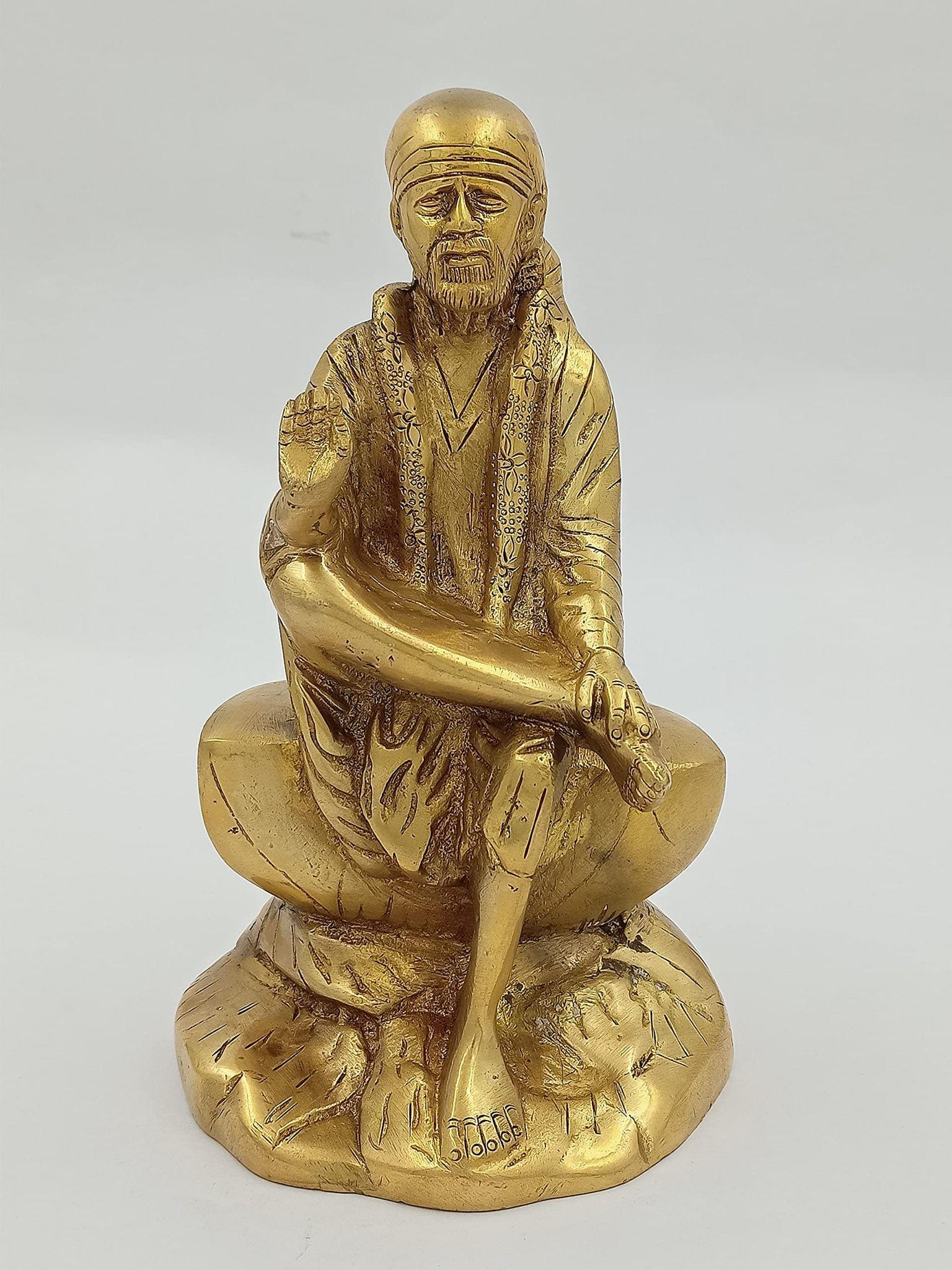 Arihant Craft� Hindu God Shirdi Sai Baba Idol Statue Sculpture Hand Work Showpiece � 21 cm (Brass, Gold)