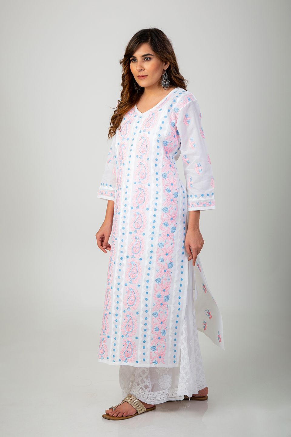 Ladies New Fashion Hand Chikankari Kurti