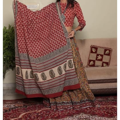 Handblock Printed Cotton Red Lehanga And Top With Mulmul Dupatta (Size 34-46)-4962