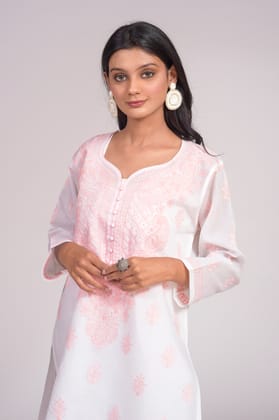 Ladies New Fashion Hand Chikankari Cotton Kurti