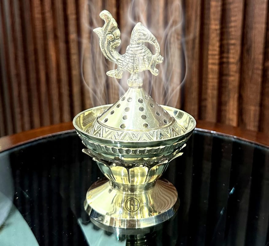 Brass Incense Burner Dhoop Dani Peacock Bakhoor Holder Decorative Insence Burner for Home Purifying Office Temple Prayer Butler.(LBN-20-KAMALmor)