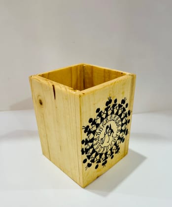 Warli painted wooden pen stand