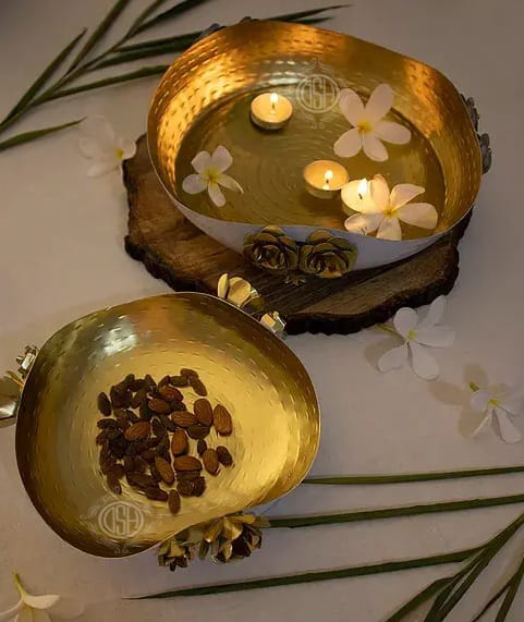 Urli Bowl for Floating Flowers and Candles (White and Gold) - Set of 2