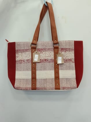 Sakhi Gudar Handloom Handbag