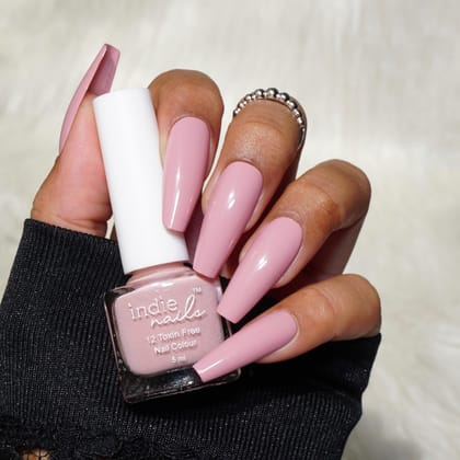 Indie Nails Fussy Beige is Free of 12 toxins vegan cruelty-free quick dry glossy finish chip resistant. Nude Beige Colour shade Nail polish, enamel, lacquer, paint Liquid: 5 ml