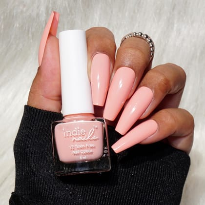 Indie Nails Peachy is Free of 12 toxins vegan cruelty-free quick dry glossy finish chip resistant. Peach Colour shade Nail polish, enamel, lacquer, paint Liquid: 5 ml