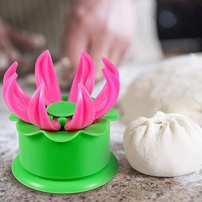 Dumpling Moulds-Plastic Momos Dumpling Maker Dough Press Mould Shapes