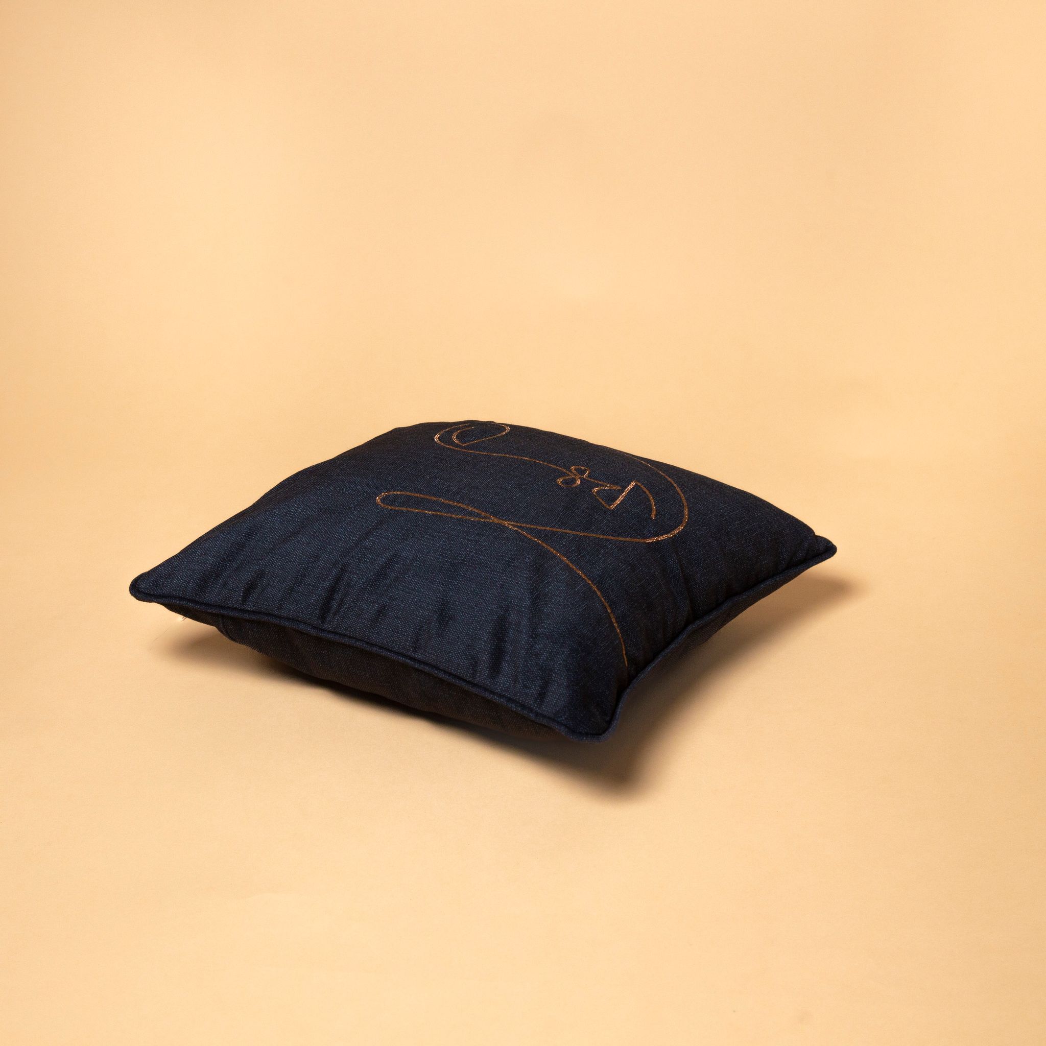 Chann Studio -  Contoure Black Velvet Cushion Covers