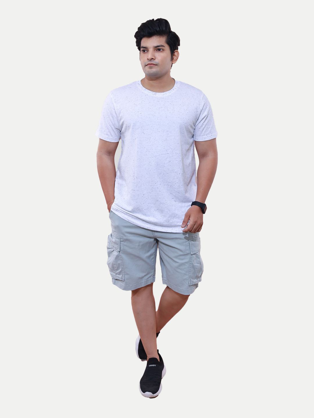 Men Basics Solid White Crew Neck Cotton T-shirt