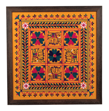 Banjara Chakda – Hand Embroidered