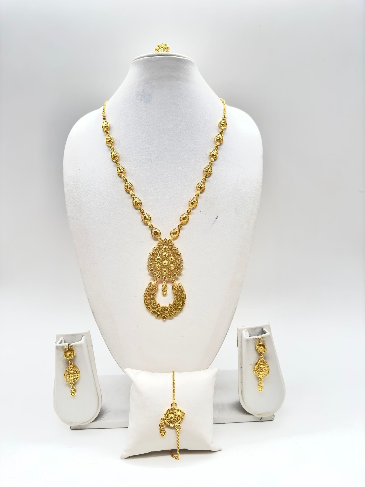 ACAS | Women's Designer Necklace Set