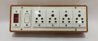 6A 4 Sockets (5 Pin Socket) & 1 Switch Extension Box with Indicator, 6A Plug & 20m Wire