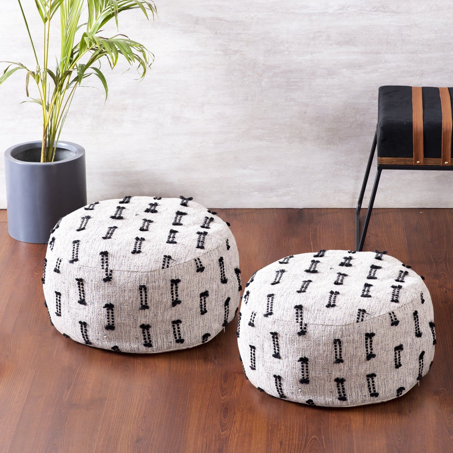 Black Knotted Pouf with filler Set of 2