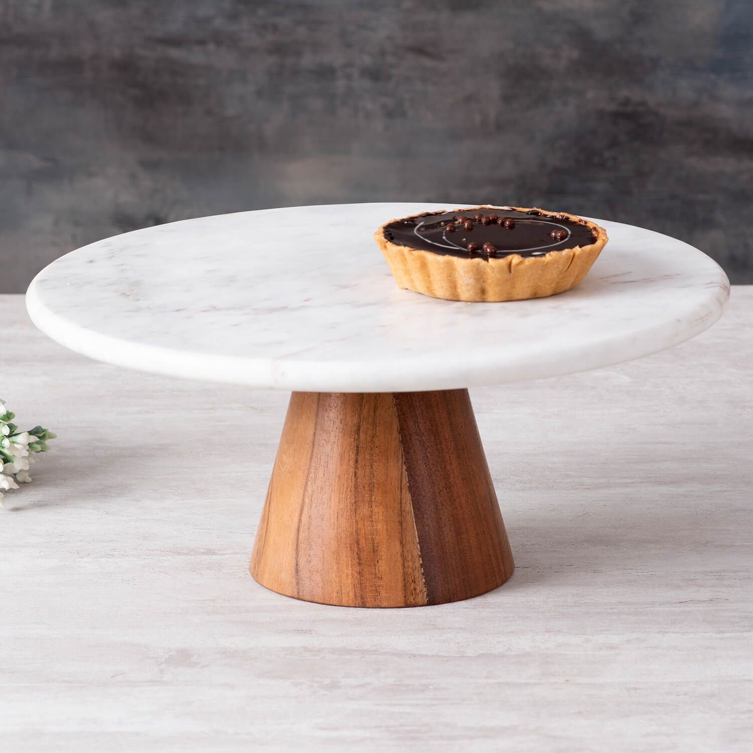 Kim Marble Cake Stand