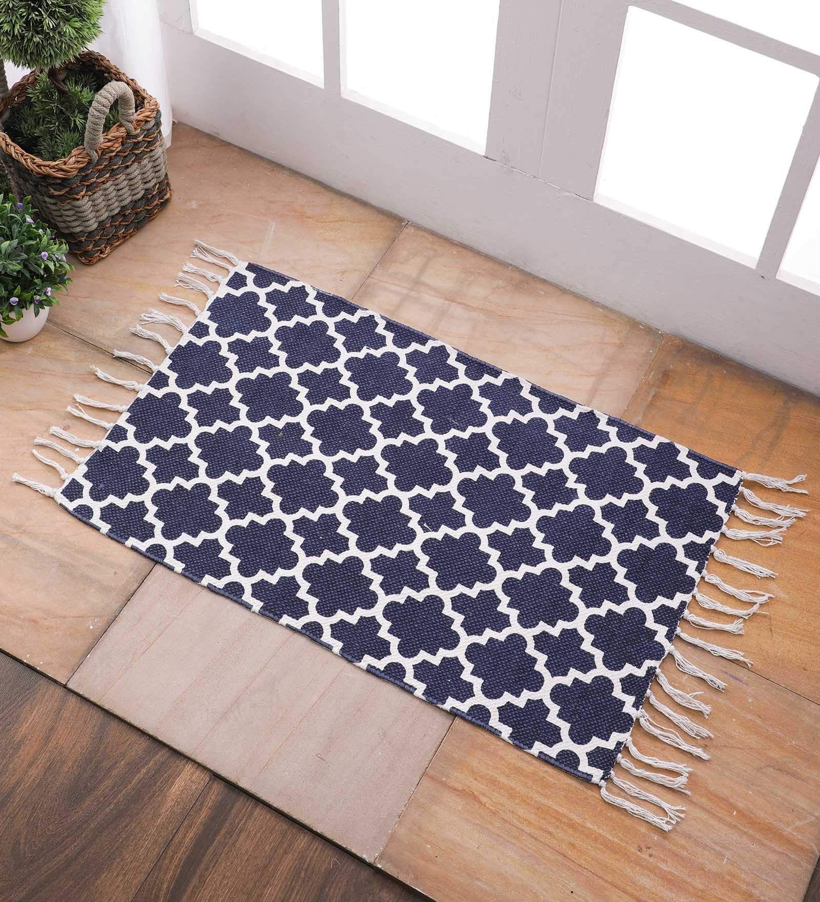 SWHF Cotton Rugs & Carpets for Home D?cor Floor Door Mat in Home Kitchen Office Entrance Mats (White & Blue)