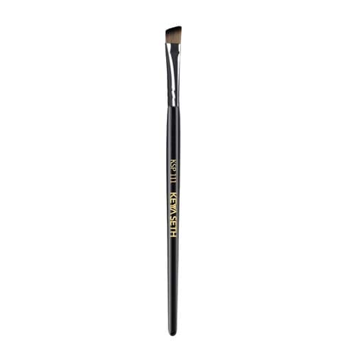 Keya Seth Professional Makeup, Angular Brush for Contouring, Smudging Outlining Shading & Correcting with soft Bristles