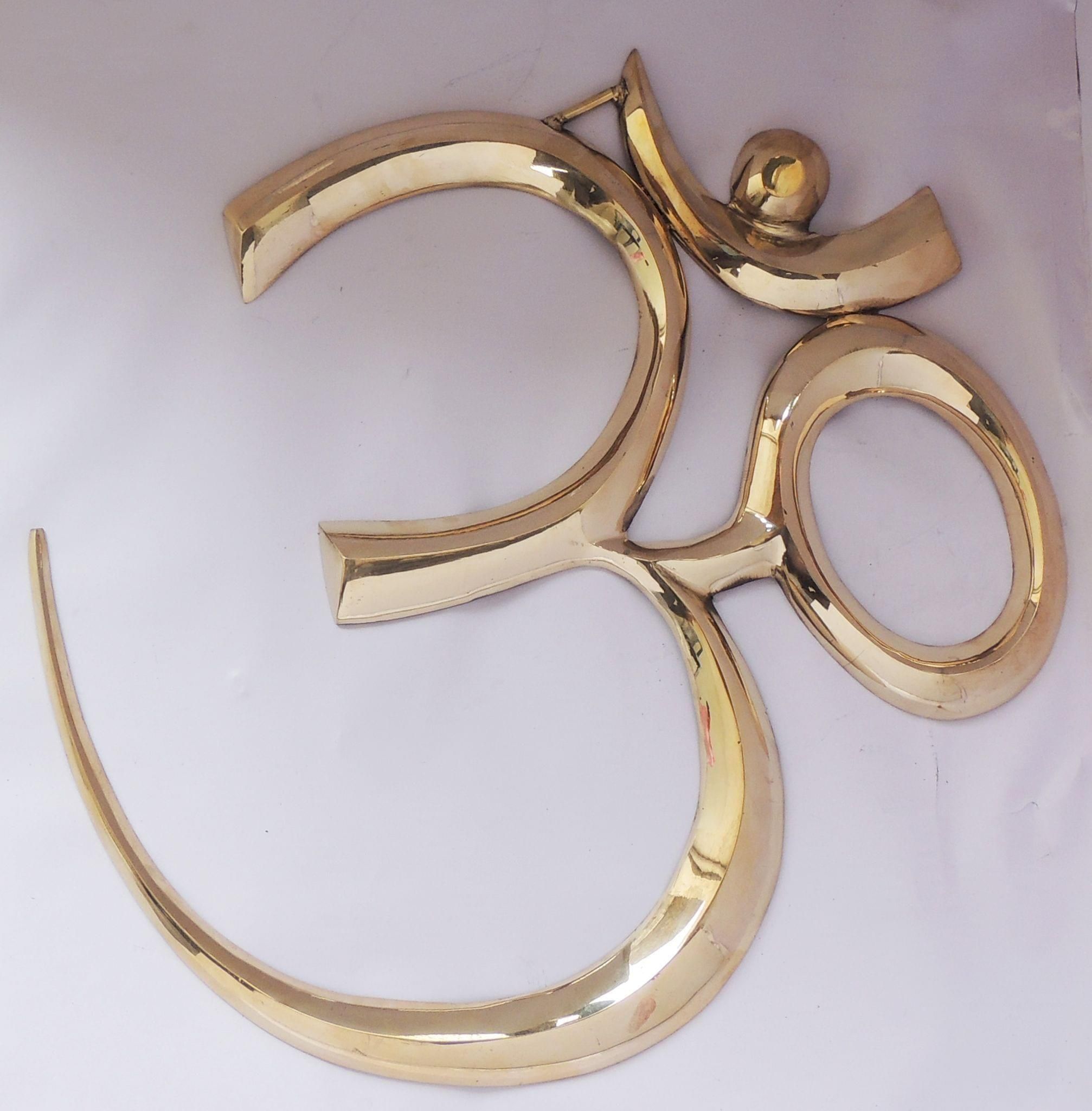 Brass Showpiece Wall Hanging Om - 16*1*14 inch (F657 G)