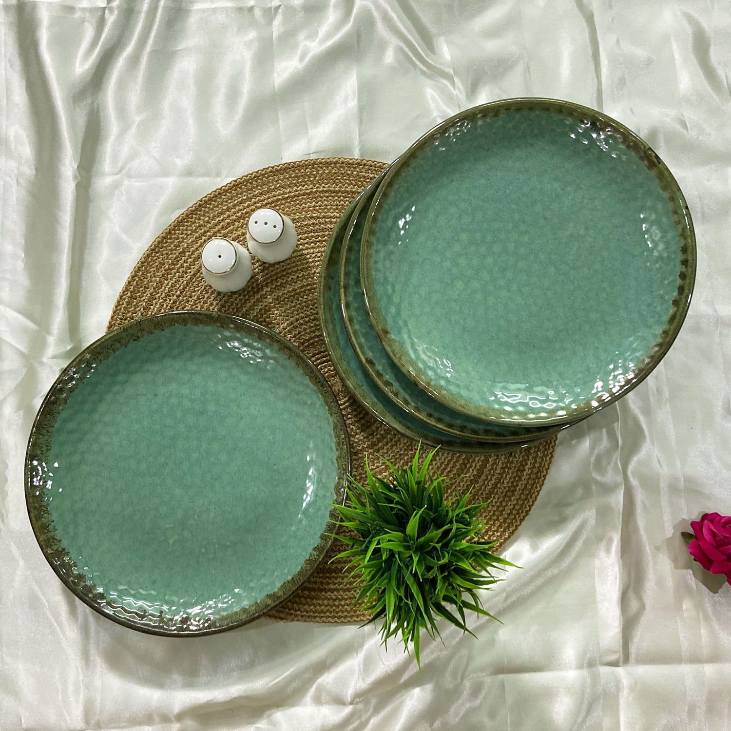 Ceramic Dining Sea Green Hammered Pattern Ceramic 10.2 Inches Dinner Plates Set of 4