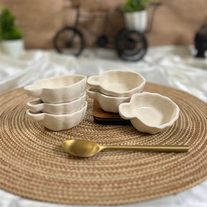 Ceramic Dining White Leaf Shaped Ceramic Dip Bowls Set of 6 || Ketchup Bowls || Sauce Bowls || Chutney Bowls