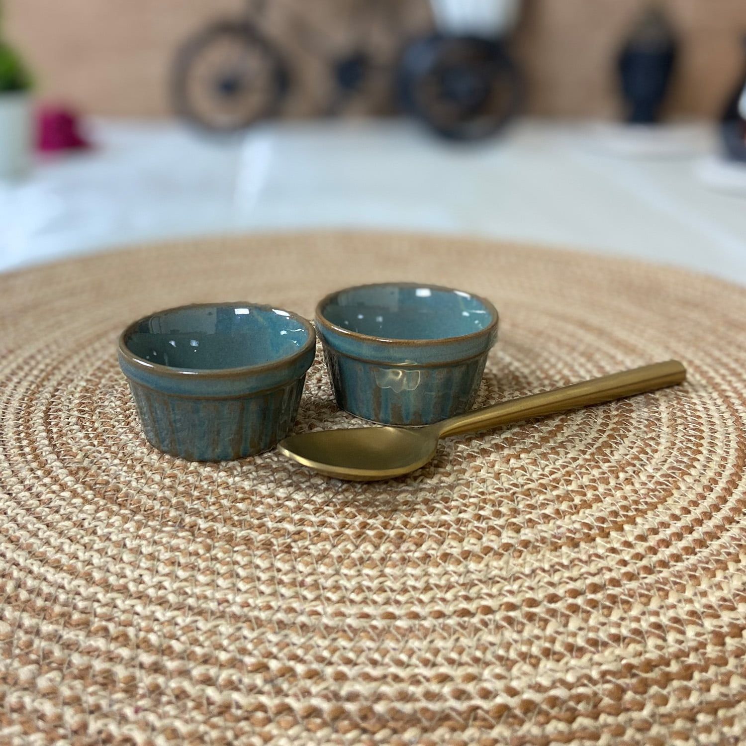 Ceramic Dining Chic Emerald Green Hand-glazed Ceramic Dip Bowls Set of 2