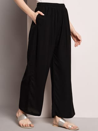 Soft Colors Regular Fit Pocket Palazzo (Black)