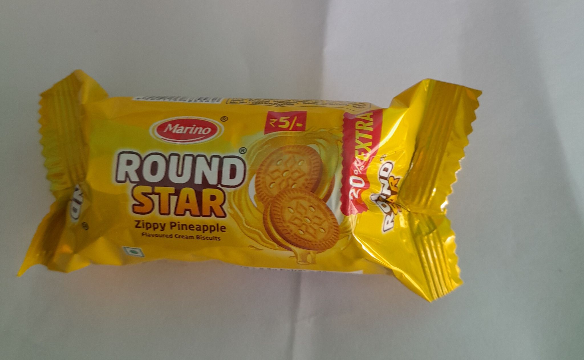 Round Star Cream Biscuits by Marino