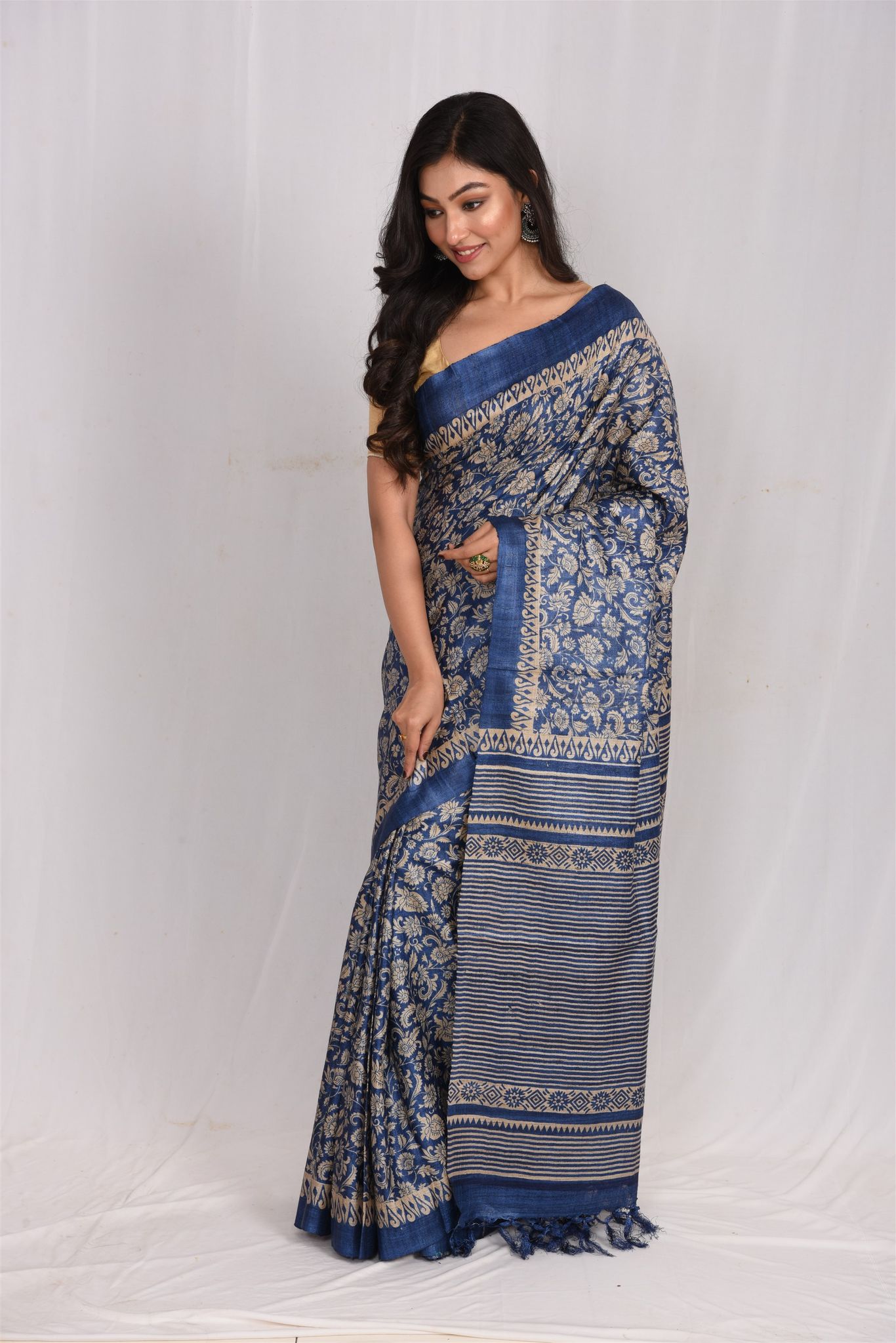 RTXGH FLORAL PRINT SILK SAREE(SA03170)