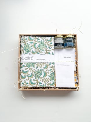 Sustainable Gratitude Hamper by Ekatra  - Green Leaf floral