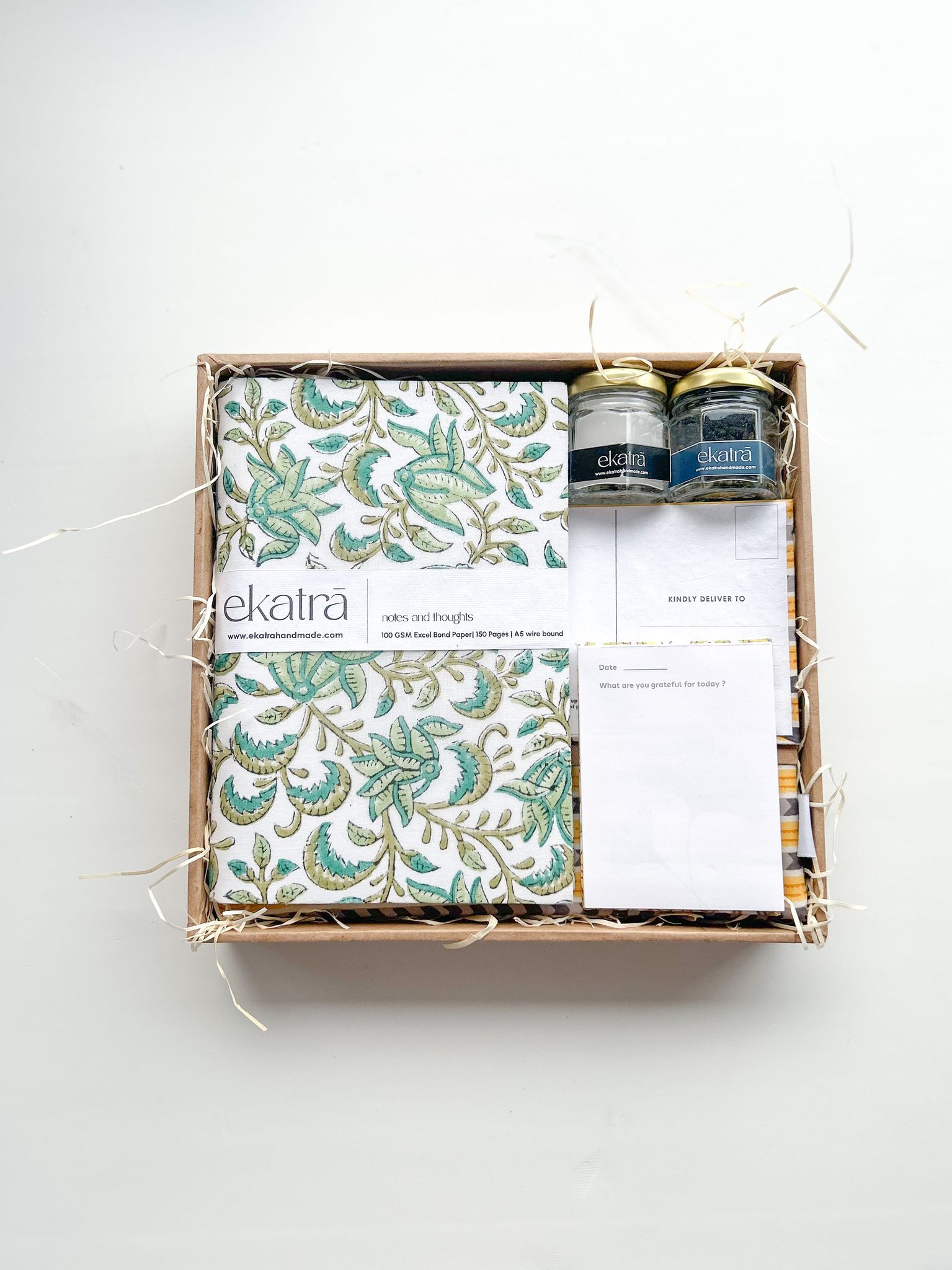 Sustainable Gratitude Hamper by Ekatra  - Green Leaf floral