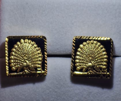 Peacock gold Cufflinks