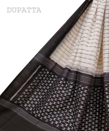 Offwhite Black Sambalpuri Handwoven Single Ikat Cotton Dupatta