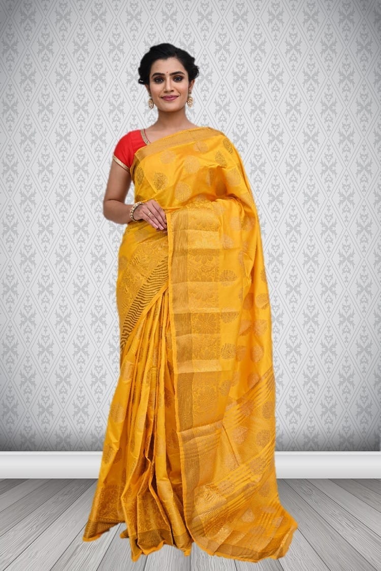 Yellow Semi Silk Saree With Modish Design