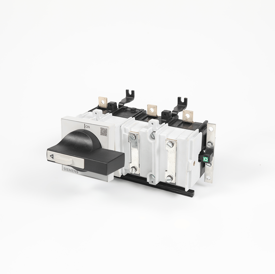 Siemens 3KA82215TE00- 125A TPN OPEN EXE.SWITCH DISCONNECTOR UNIT