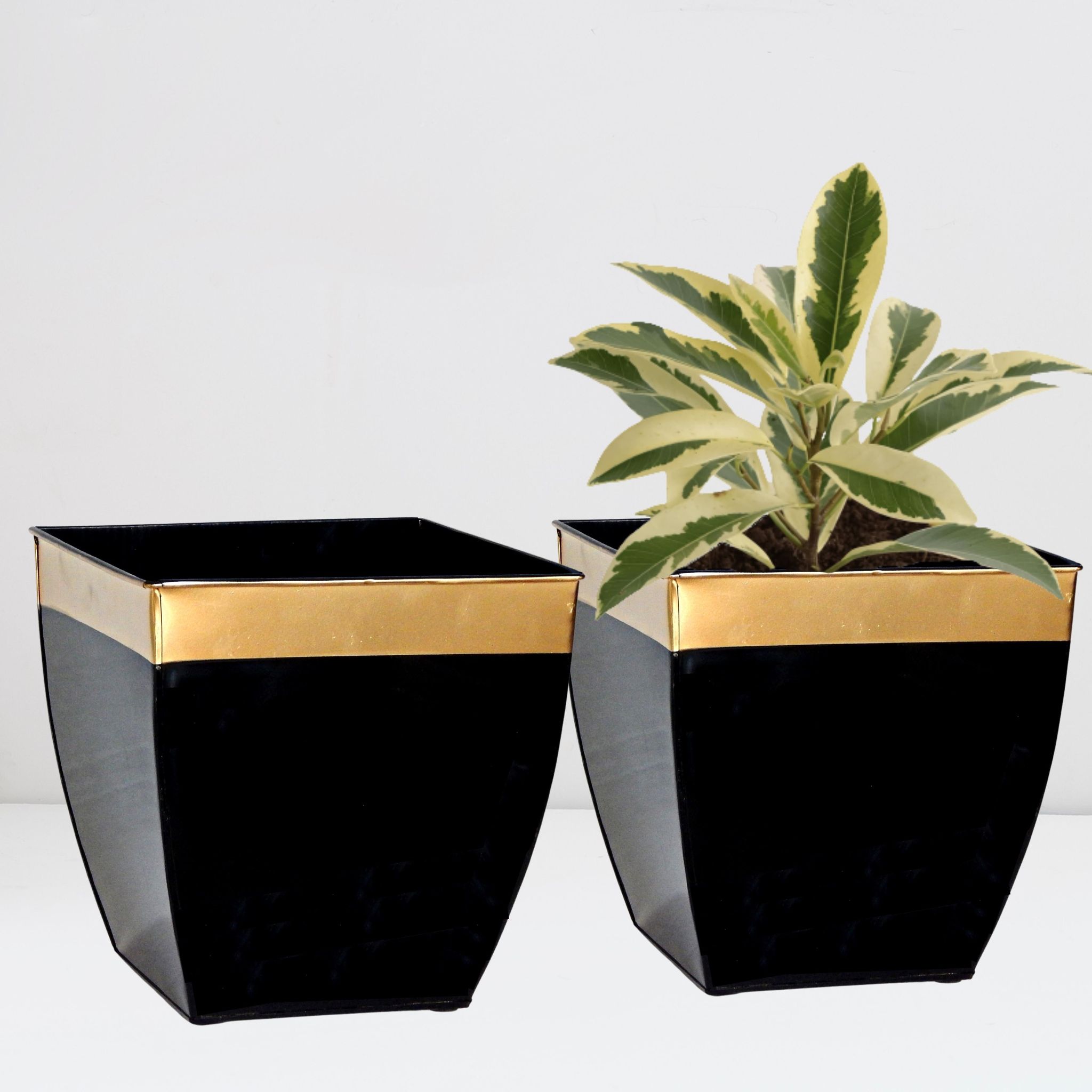 Midland 8” Black Tapered Planter