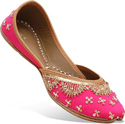 HEER Women's & Girls Handmade Embroiderd Punjabi, Rajasthani Jutti Ethnic Traditional Footwear Pink Color