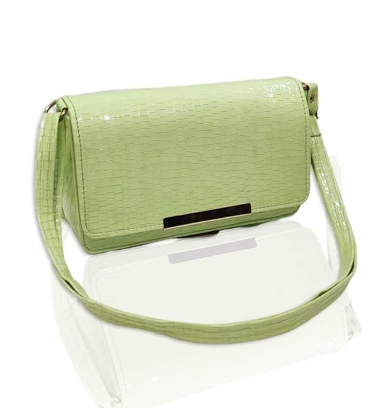 Magnifique Women's Hand/Sling/Side Bag/purse Polyurethane Western (Green)