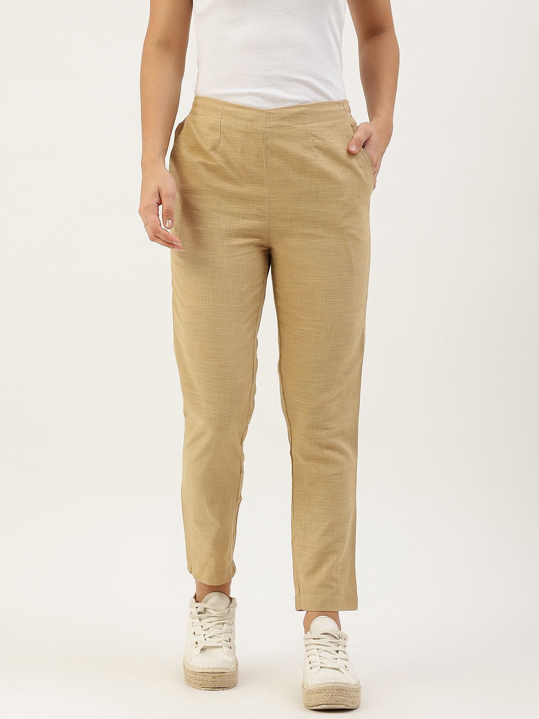 Women Slim Fit Cropped Cotton Trouser