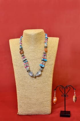 Semi Precious stone chips Necklace