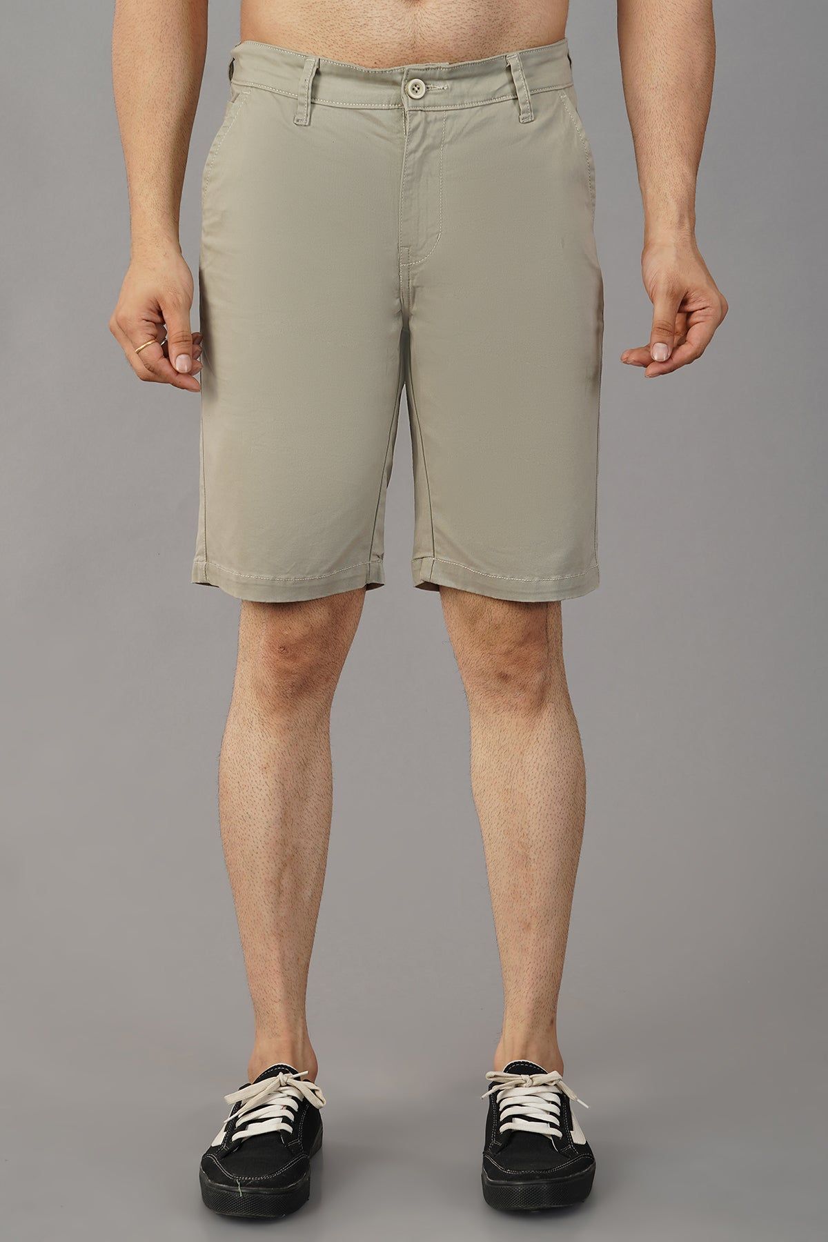 MEN PISTA TINGE CHINOS SHORTS