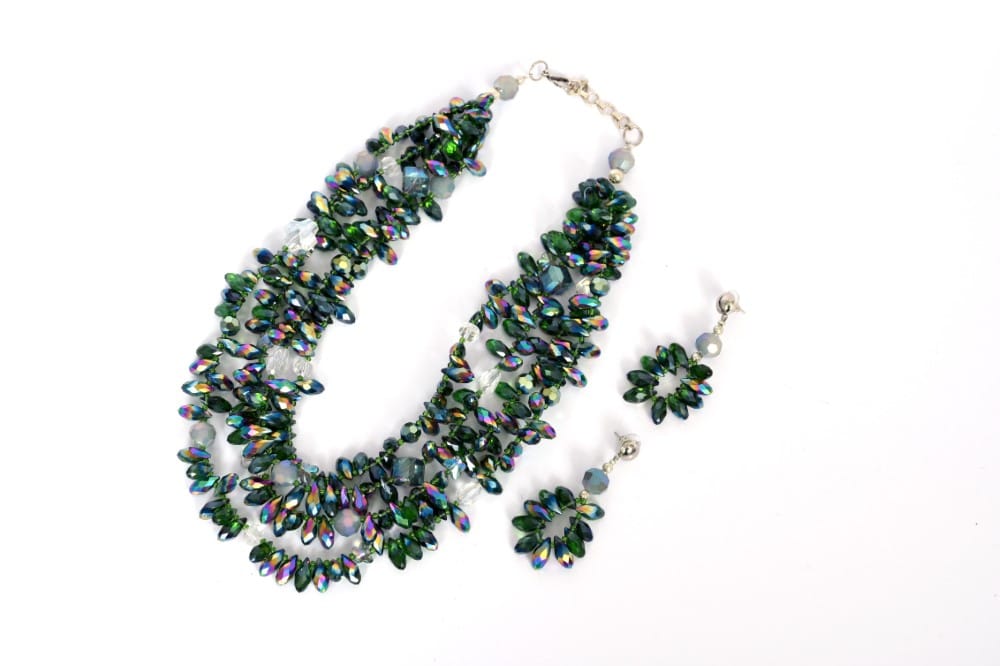 Multi Layer Faceted Beads Necklace