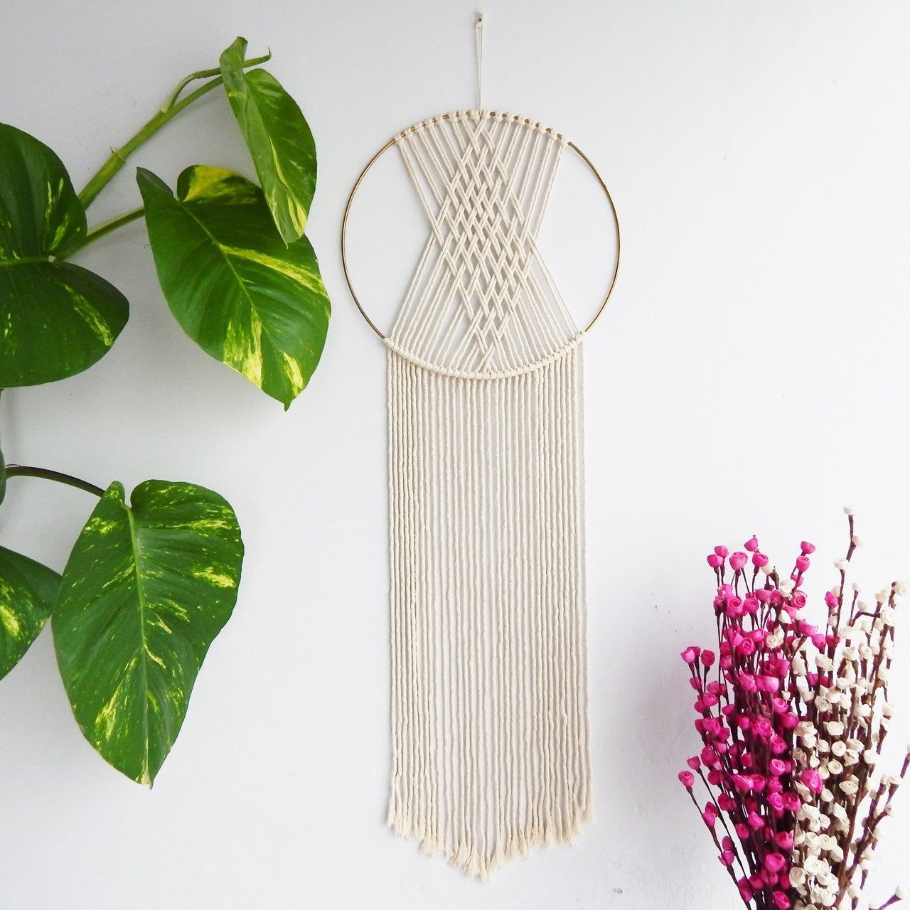 Macrame Dream Catcher With Golden Ring