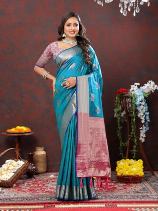 Rama Soft Silk Woven Design Zari Weaving Saree