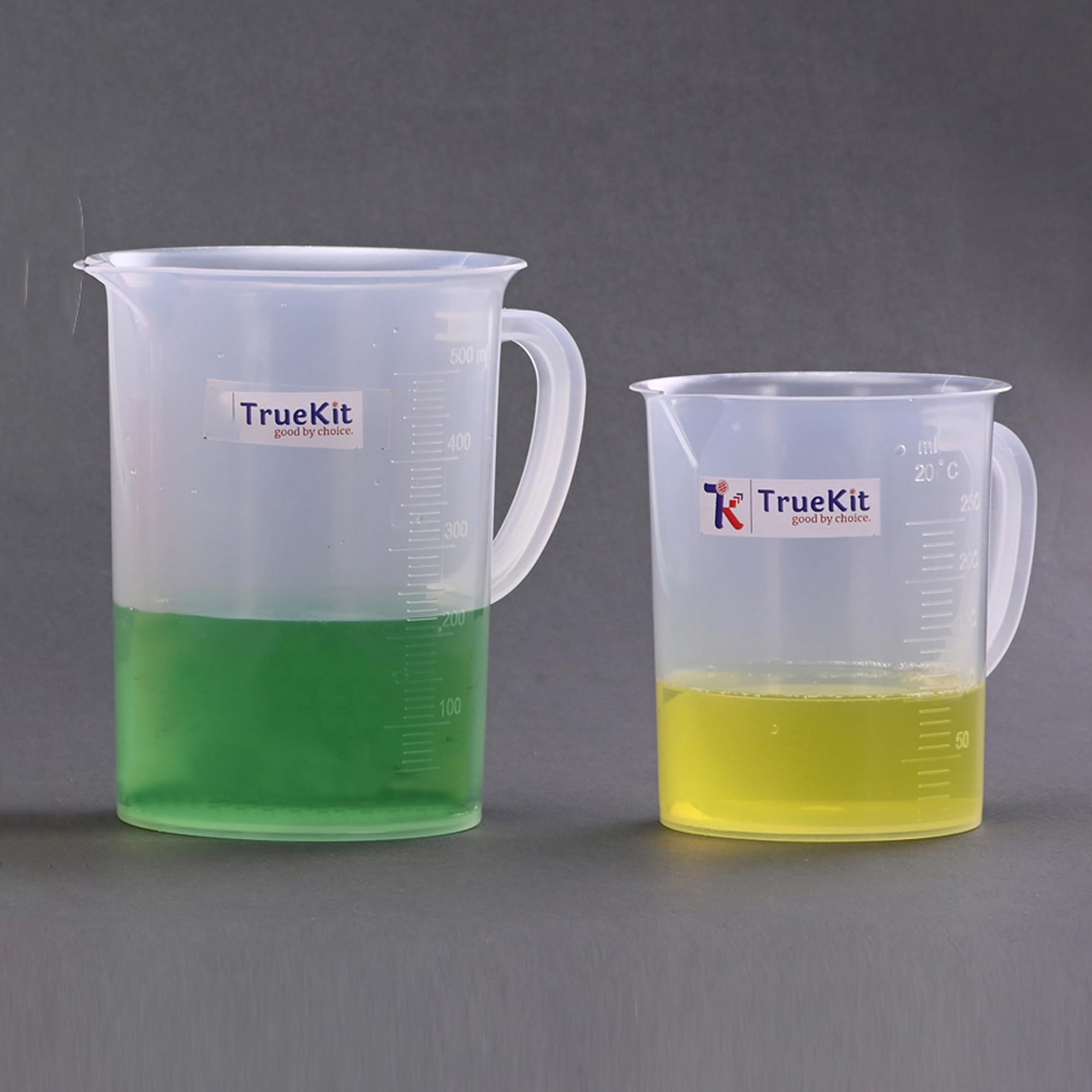 TRUEKIT Transparent Plastic Measuring Jug with Graduation Marks.