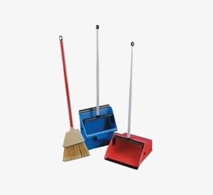 Dust pan simply with cover and broom 0109