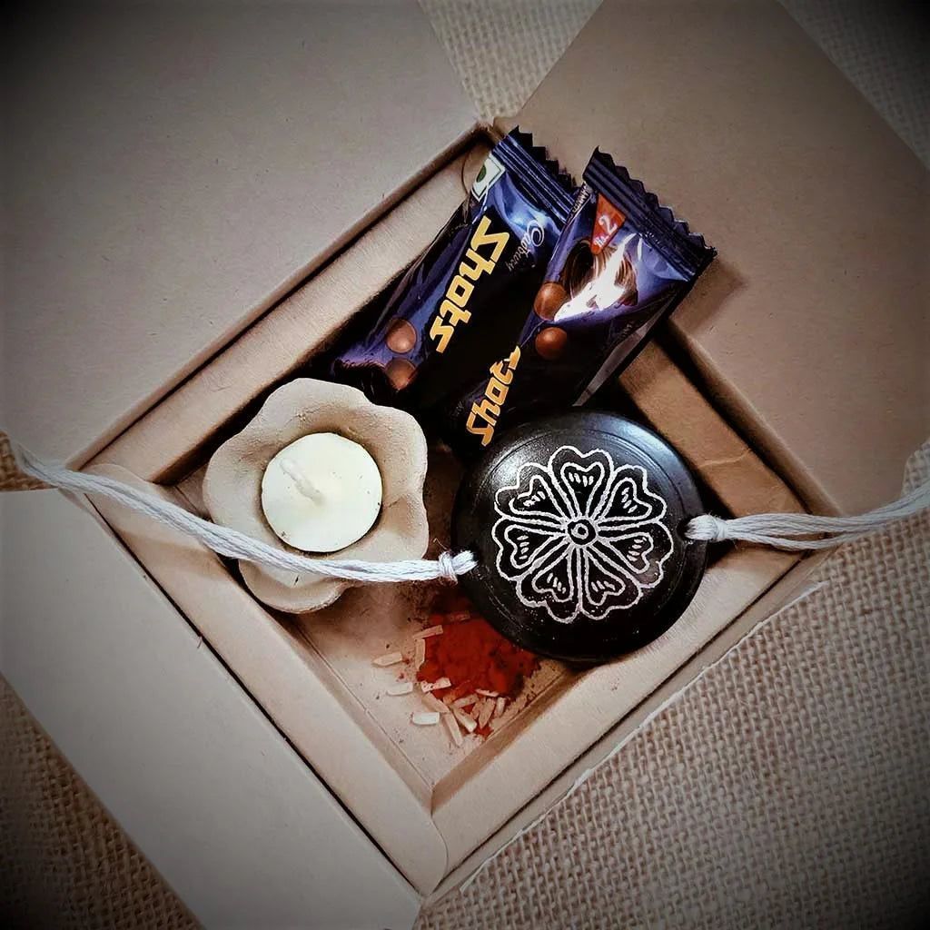 Nizamabad Black Pottery Rakhi Hamper 01