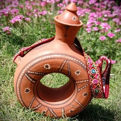 Kutch Painted Pottery Donut Water Bottle