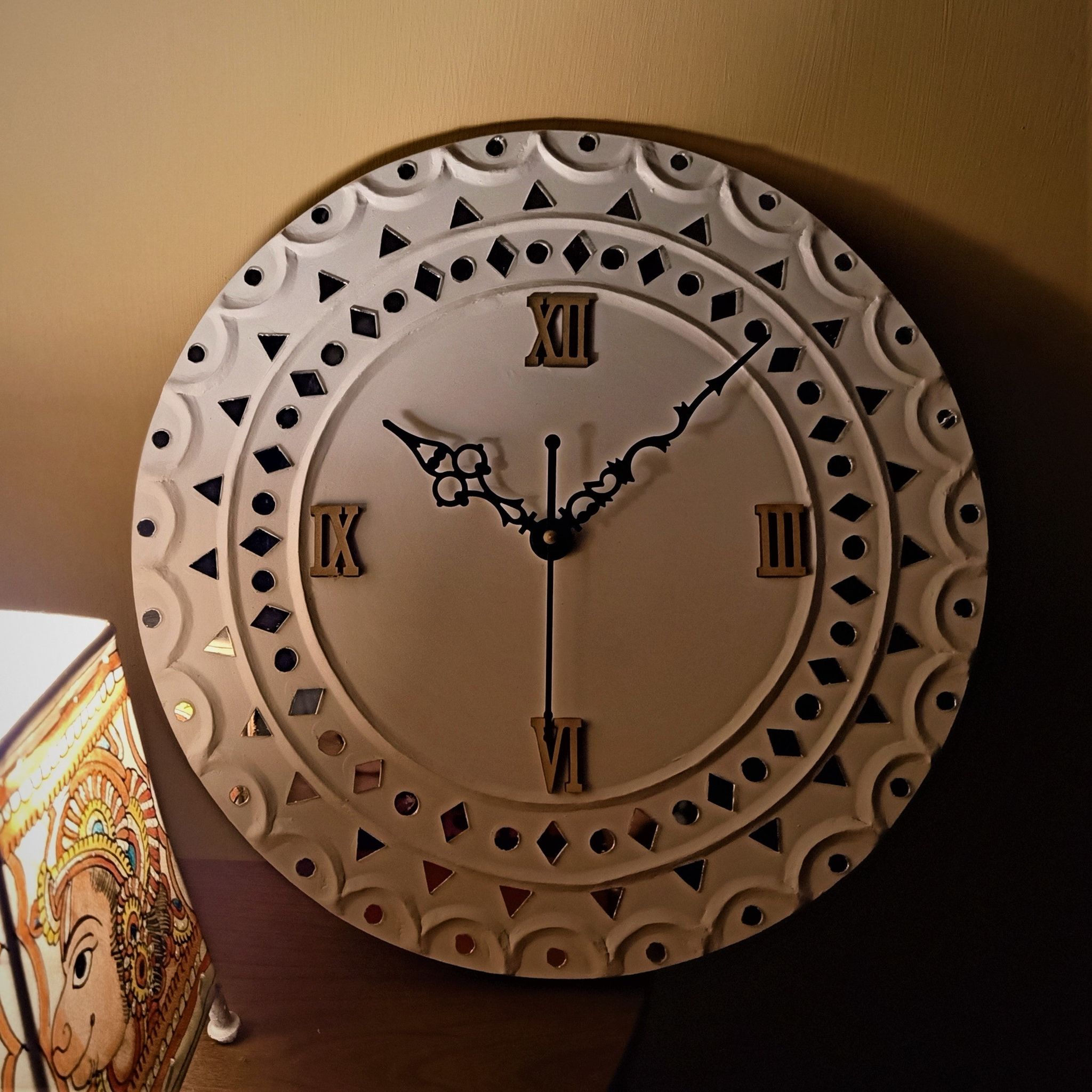 Kutch Lippan Mud & Mirror Work Wall Clock Round